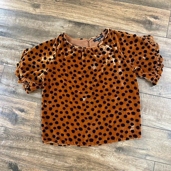 Velvet Memento Ruffle-Sleeve Top in Leopard Dot XS - Picture 2 of 11